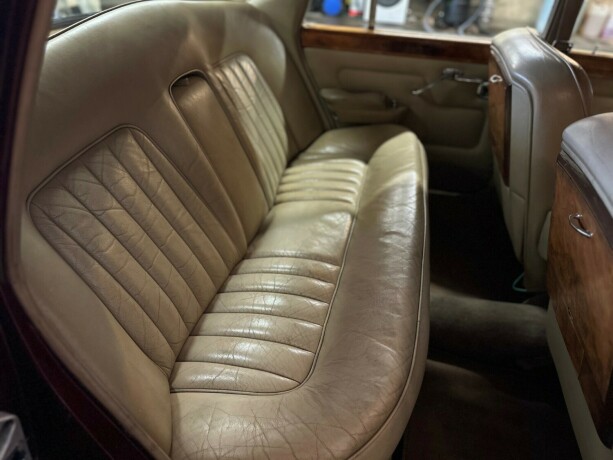 rolls-royce-silver-shadow-bensin-1968-big-38