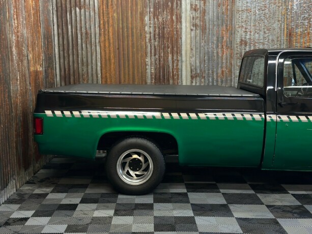 chevrolet-c-10-bensin-1981-big-4