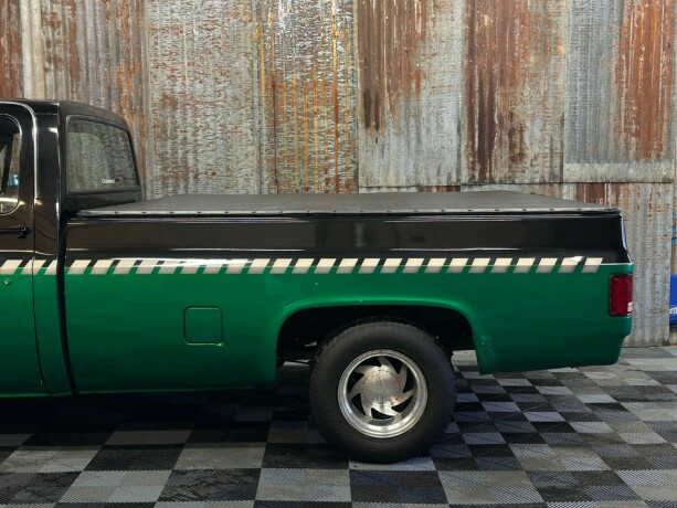 chevrolet-c-10-bensin-1981-big-14