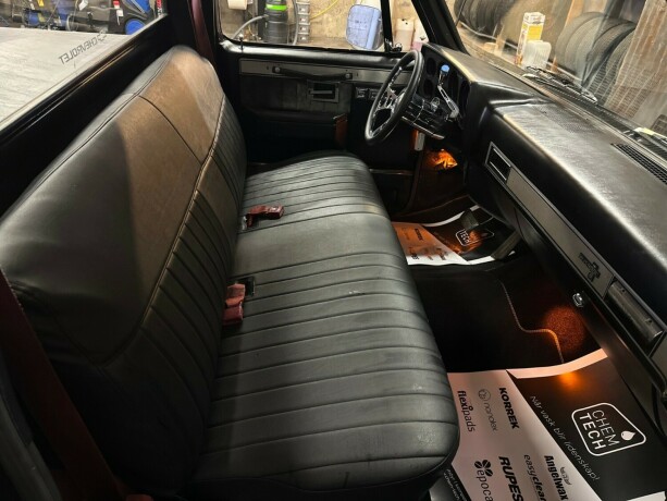 chevrolet-c-10-bensin-1981-big-33