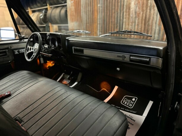chevrolet-c-10-bensin-1981-big-34