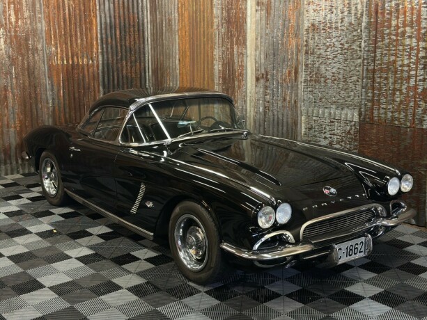 chevrolet-corvette-bensin-1962-big-1