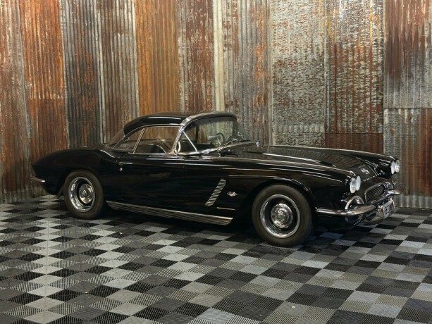 chevrolet-corvette-bensin-1962-big-2