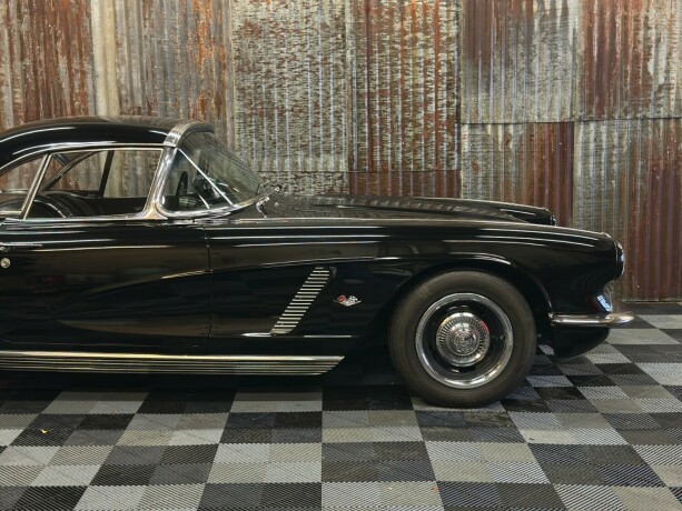 chevrolet-corvette-bensin-1962-big-3