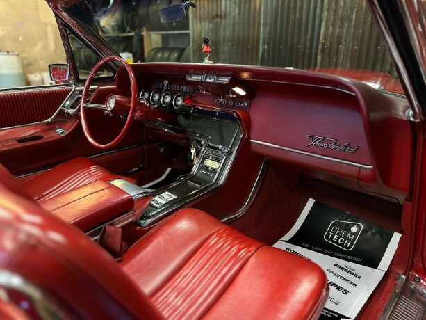 ford-thunderbird-bensin-1965-big-40