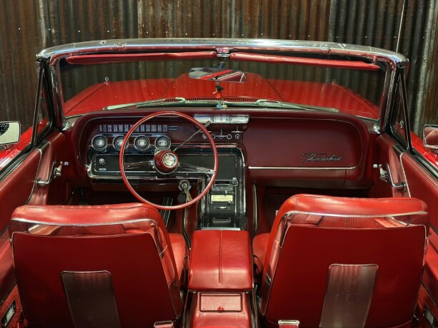 ford-thunderbird-bensin-1965-big-24