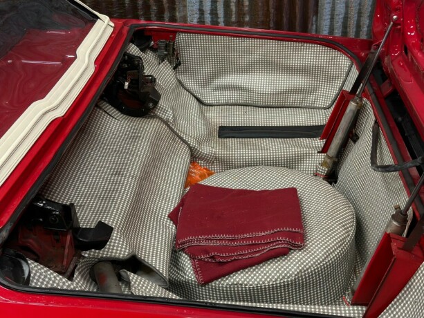 ford-thunderbird-bensin-1965-big-48