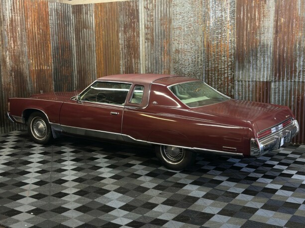 chrysler-new-yorker-bensin-1975-big-11