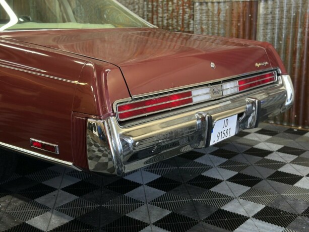 chrysler-new-yorker-bensin-1975-big-17