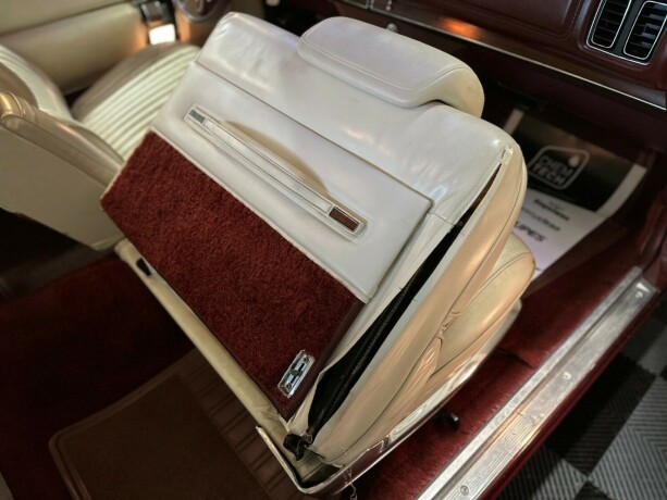 chrysler-new-yorker-bensin-1975-big-31