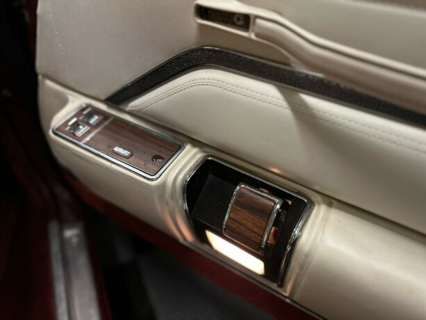 chrysler-new-yorker-bensin-1975-big-30