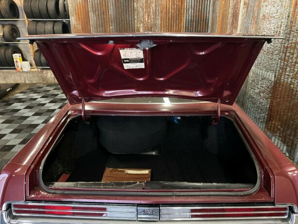 chrysler-new-yorker-bensin-1975-big-37