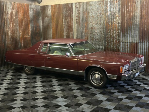 chrysler-new-yorker-bensin-1975-big-2