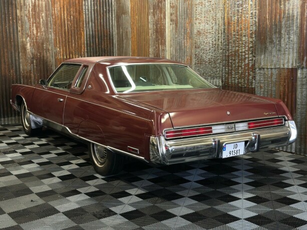chrysler-new-yorker-bensin-1975-big-9