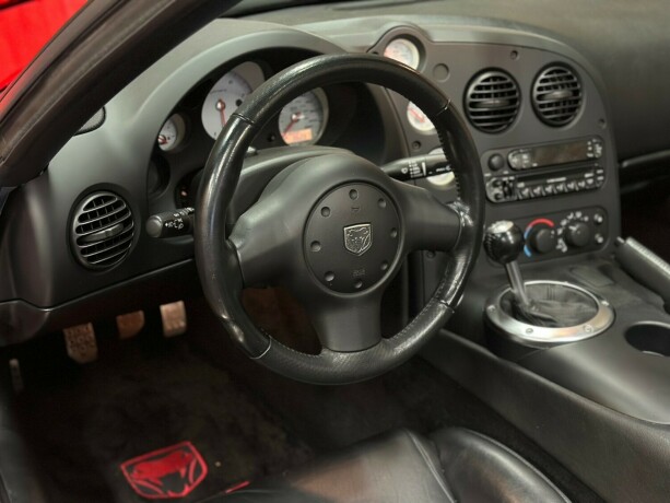 dodge-viper-bensin-2004-big-28