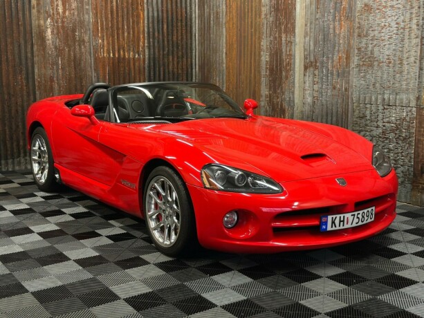 dodge-viper-bensin-2004-big-10