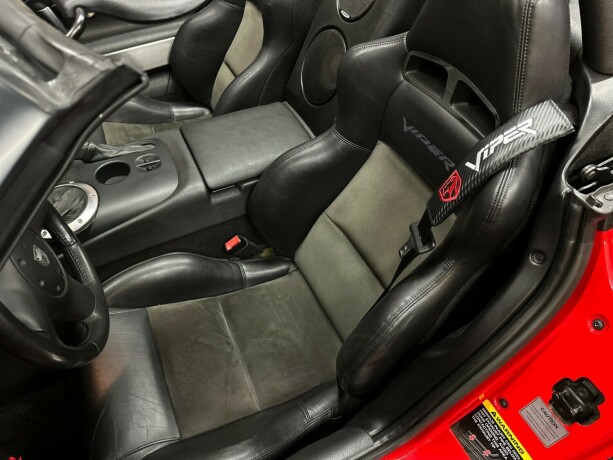dodge-viper-bensin-2004-big-35