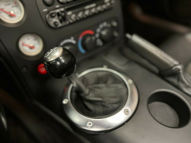 dodge-viper-bensin-2004-big-34