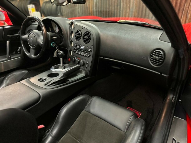 dodge-viper-bensin-2004-big-37