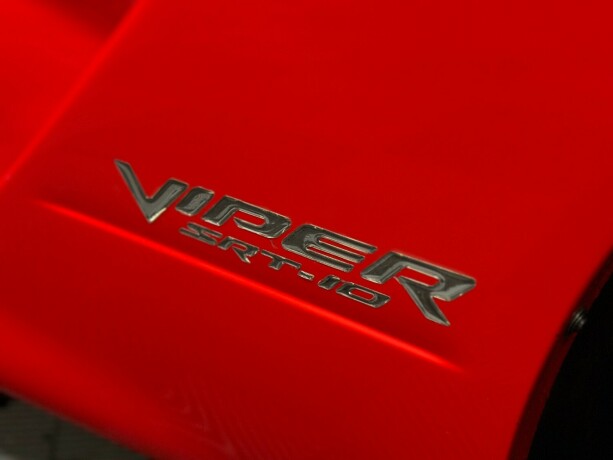 dodge-viper-bensin-2004-big-7