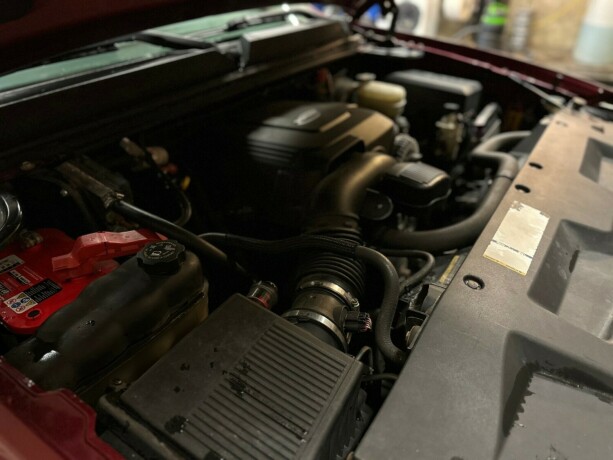 gmc-sierra-bensin-2007-big-40
