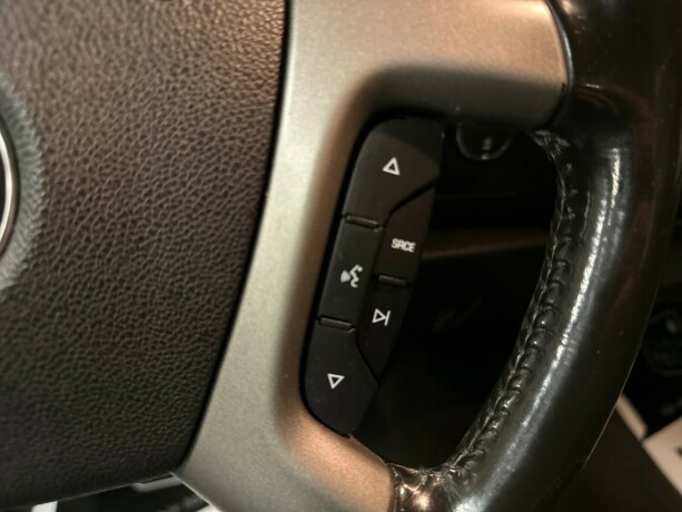 gmc-sierra-bensin-2007-big-28