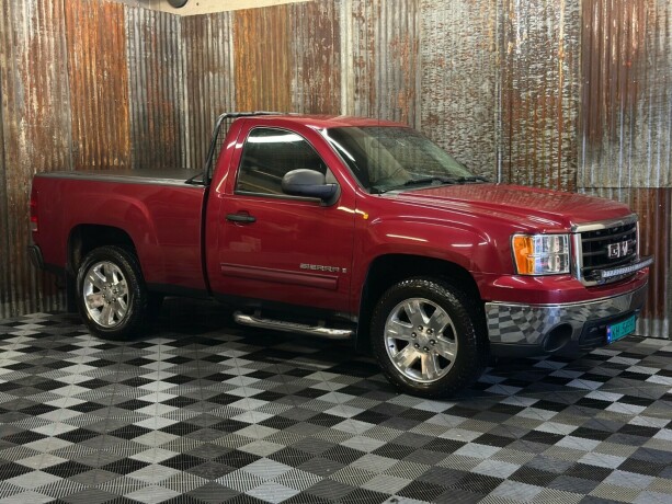 gmc-sierra-bensin-2007-big-2