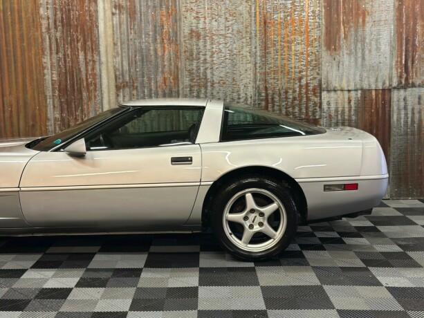 chevrolet-corvette-bensin-1996-big-12