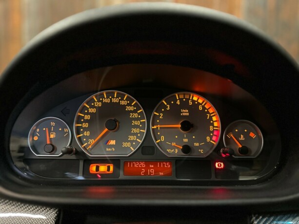 bmw-m3-bensin-2002-big-32