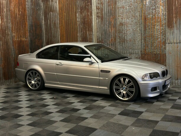 bmw-m3-bensin-2002-big-2