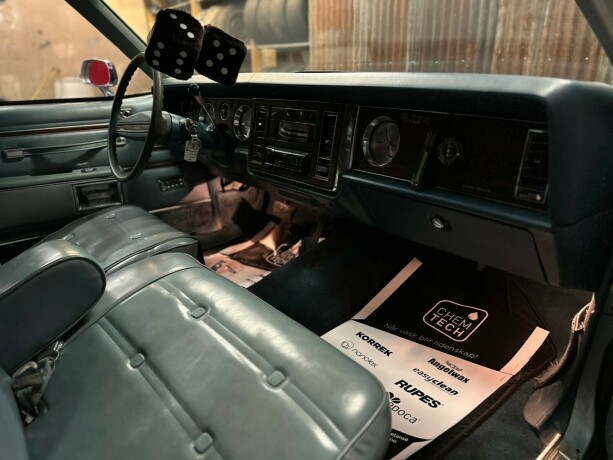 buick-andre-bensin-1977-big-32