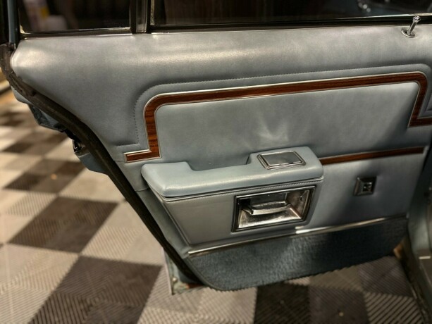 buick-andre-bensin-1977-big-40