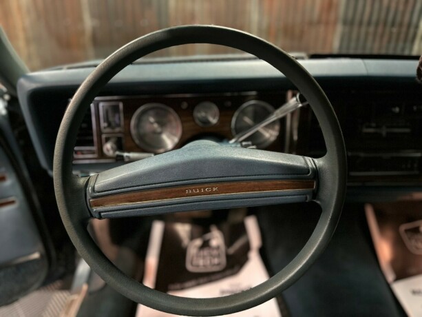 buick-andre-bensin-1977-big-25