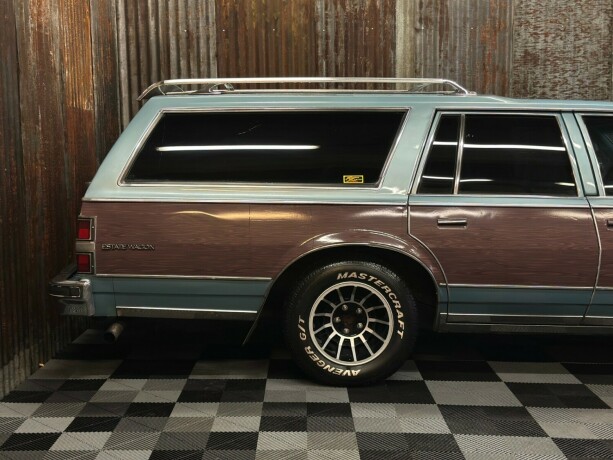 buick-andre-bensin-1977-big-4