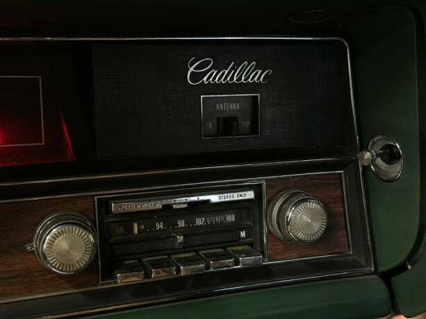 cadillac-deville-bensin-1973-big-34