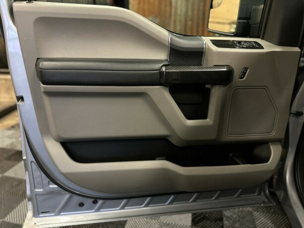 ford-f-serie-bensin-2020-big-33
