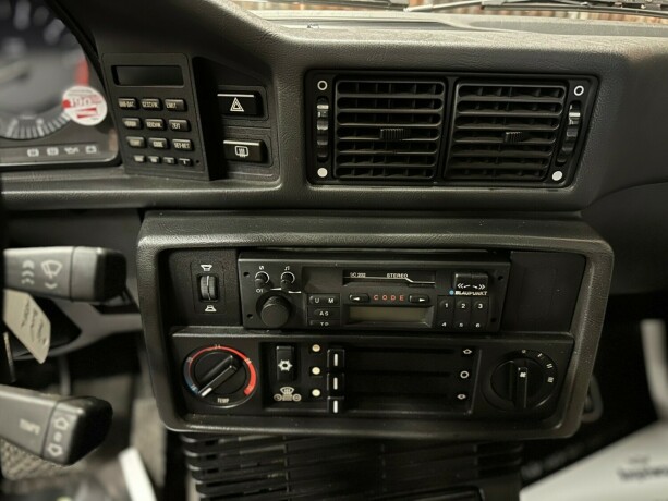 bmw-5-serie-bensin-1985-big-31