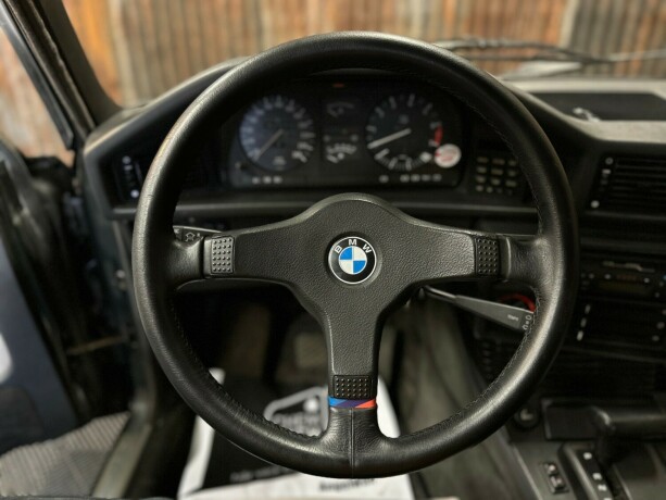 bmw-5-serie-bensin-1985-big-29