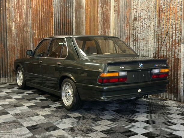 bmw-5-serie-bensin-1985-big-11