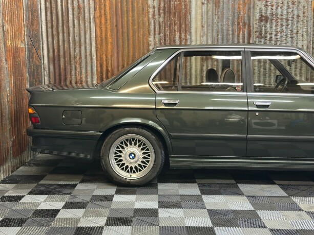 bmw-5-serie-bensin-1985-big-4