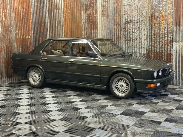 bmw-5-serie-bensin-1985-big-2