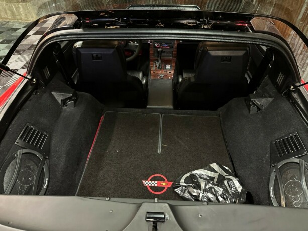 chevrolet-corvette-bensin-1989-big-27