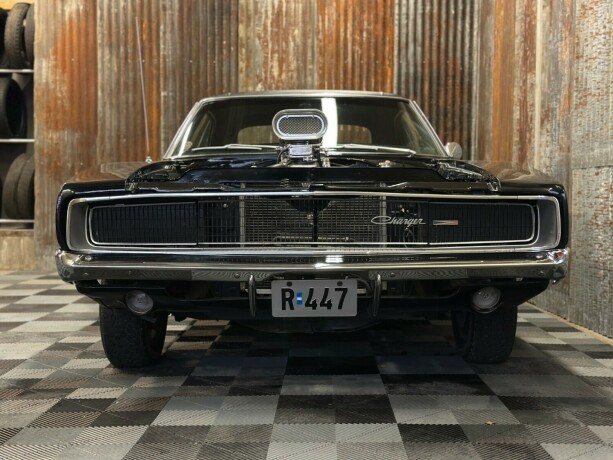 dodge-charger-bensin-1968-big-12