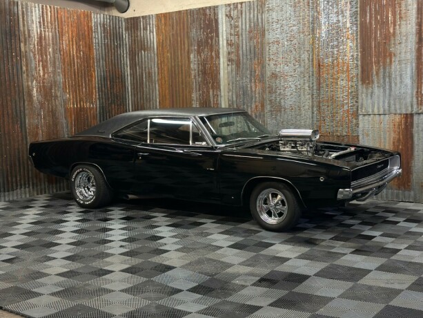 dodge-charger-bensin-1968-big-2