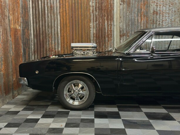 dodge-charger-bensin-1968-big-27