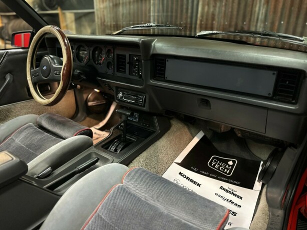 ford-mustang-bensin-1986-big-36