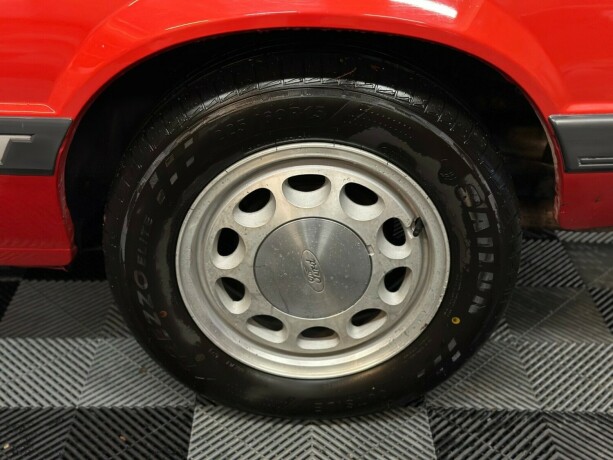 ford-mustang-bensin-1986-big-16
