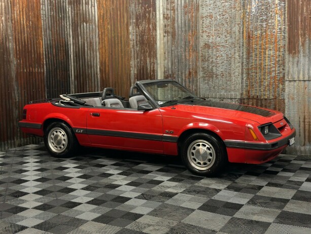 ford-mustang-bensin-1986-big-2
