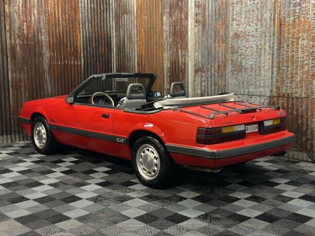 ford-mustang-bensin-1986-big-11