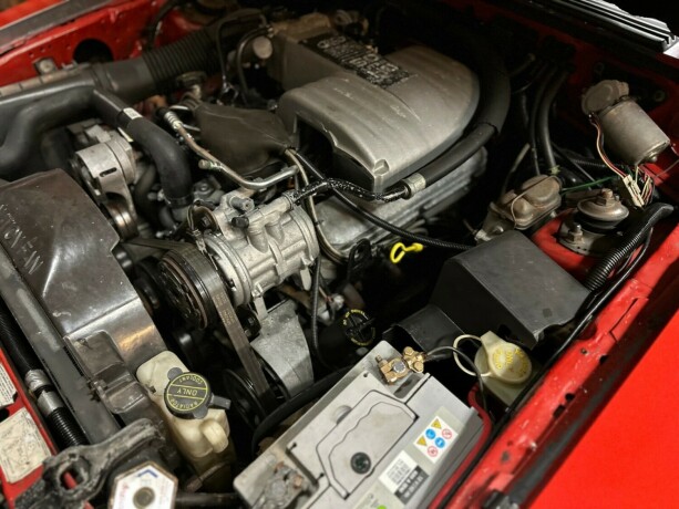 ford-mustang-bensin-1986-big-46
